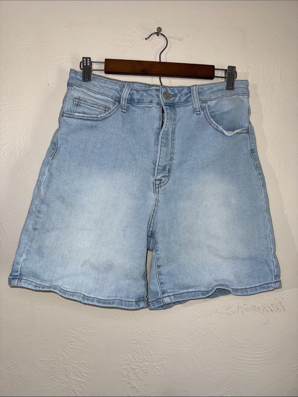 VERVET High Rise Light Wash Denim Shorts Size XL Stretch